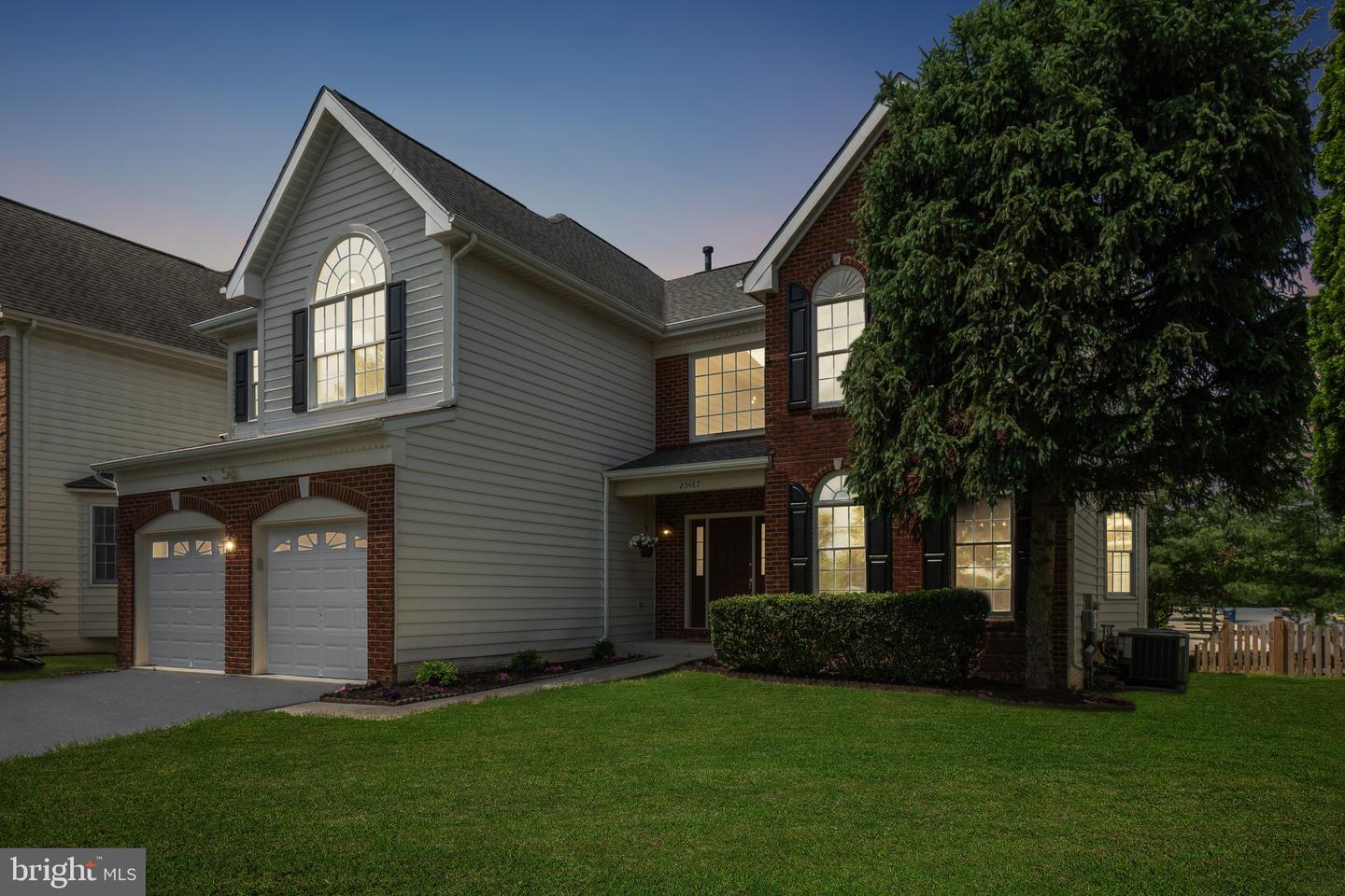 25487 DABNER DR, CHANTILLY, Virginia 20152, 4 Bedrooms Bedrooms, ,3 BathroomsBathrooms,Residential,For sale,25487 DABNER DR,VALO2098214 MLS # VALO2098214