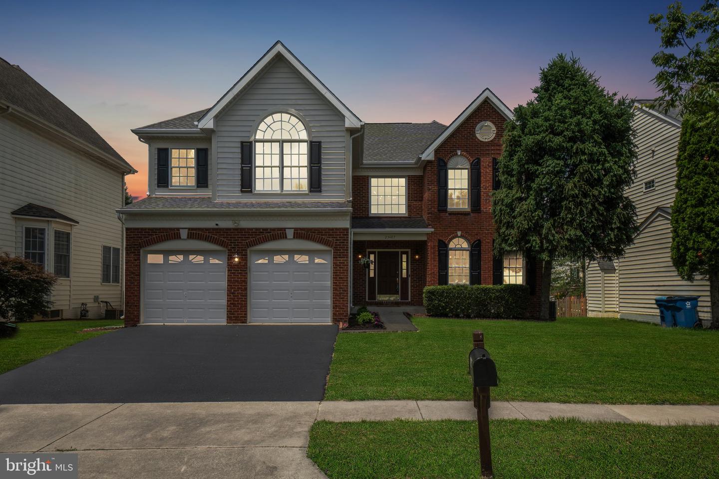25487 DABNER DR, CHANTILLY, Virginia 20152, 4 Bedrooms Bedrooms, ,3 BathroomsBathrooms,Residential,For sale,25487 DABNER DR,VALO2098214 MLS # VALO2098214