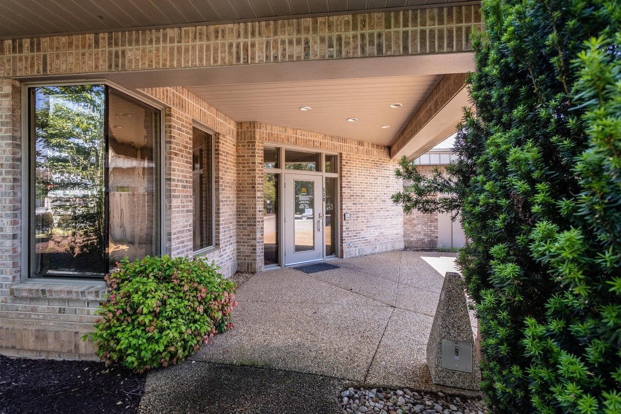530 NEFF AVE, HARRISONBURG, Virginia 22801, ,Commercial,530 NEFF AVE,665386 MLS # 665386