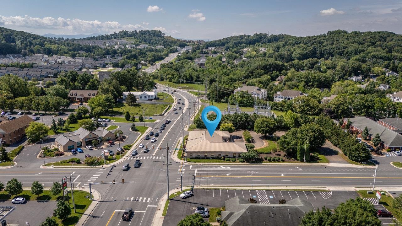 530 NEFF AVE, HARRISONBURG, Virginia 22801, ,Commercial,530 NEFF AVE,665386 MLS # 665386