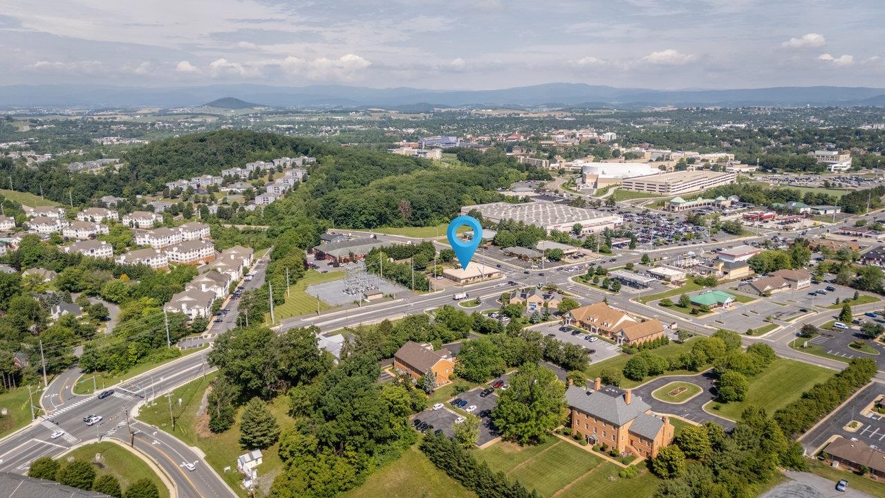 530 NEFF AVE, HARRISONBURG, Virginia 22801, ,Commercial,530 NEFF AVE,665386 MLS # 665386