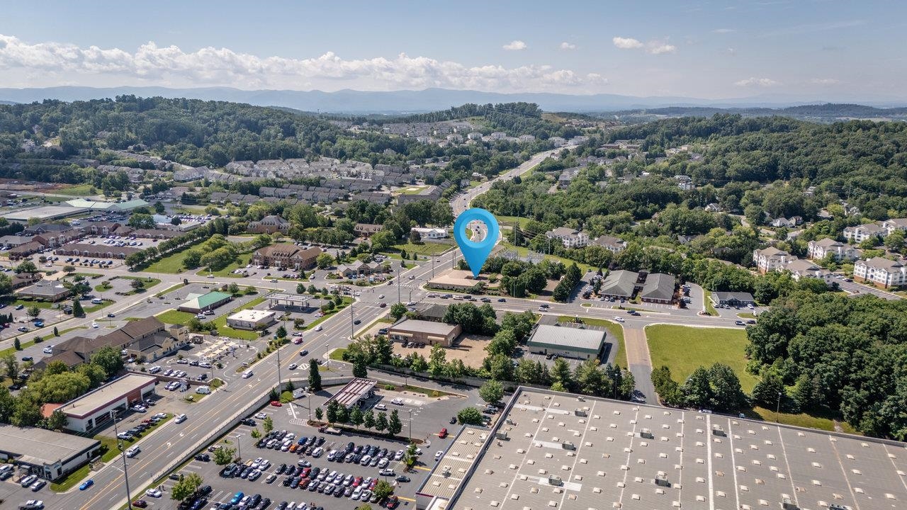 530 NEFF AVE, HARRISONBURG, Virginia 22801, ,Commercial,530 NEFF AVE,665386 MLS # 665386