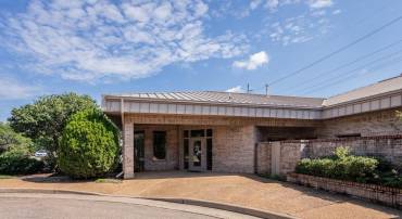 530 NEFF AVE, HARRISONBURG, Virginia 22801, ,Commercial,530 NEFF AVE,665386 MLS # 665386