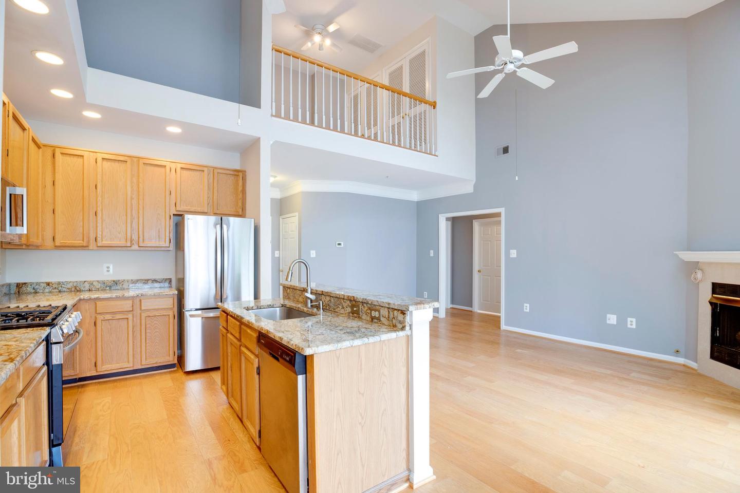 6549 GRANGE LN #401, ALEXANDRIA, Virginia 22315, 2 Bedrooms Bedrooms, 2 Rooms Rooms,2 BathroomsBathrooms,Residential,For sale,6549 GRANGE LN #401,VAFX2244166 MLS # VAFX2244166
