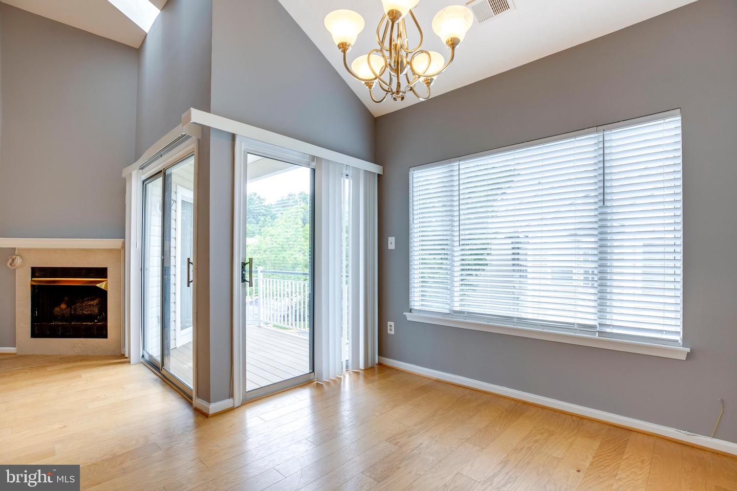 6549 GRANGE LN #401, ALEXANDRIA, Virginia 22315, 2 Bedrooms Bedrooms, 2 Rooms Rooms,2 BathroomsBathrooms,Residential,For sale,6549 GRANGE LN #401,VAFX2244166 MLS # VAFX2244166