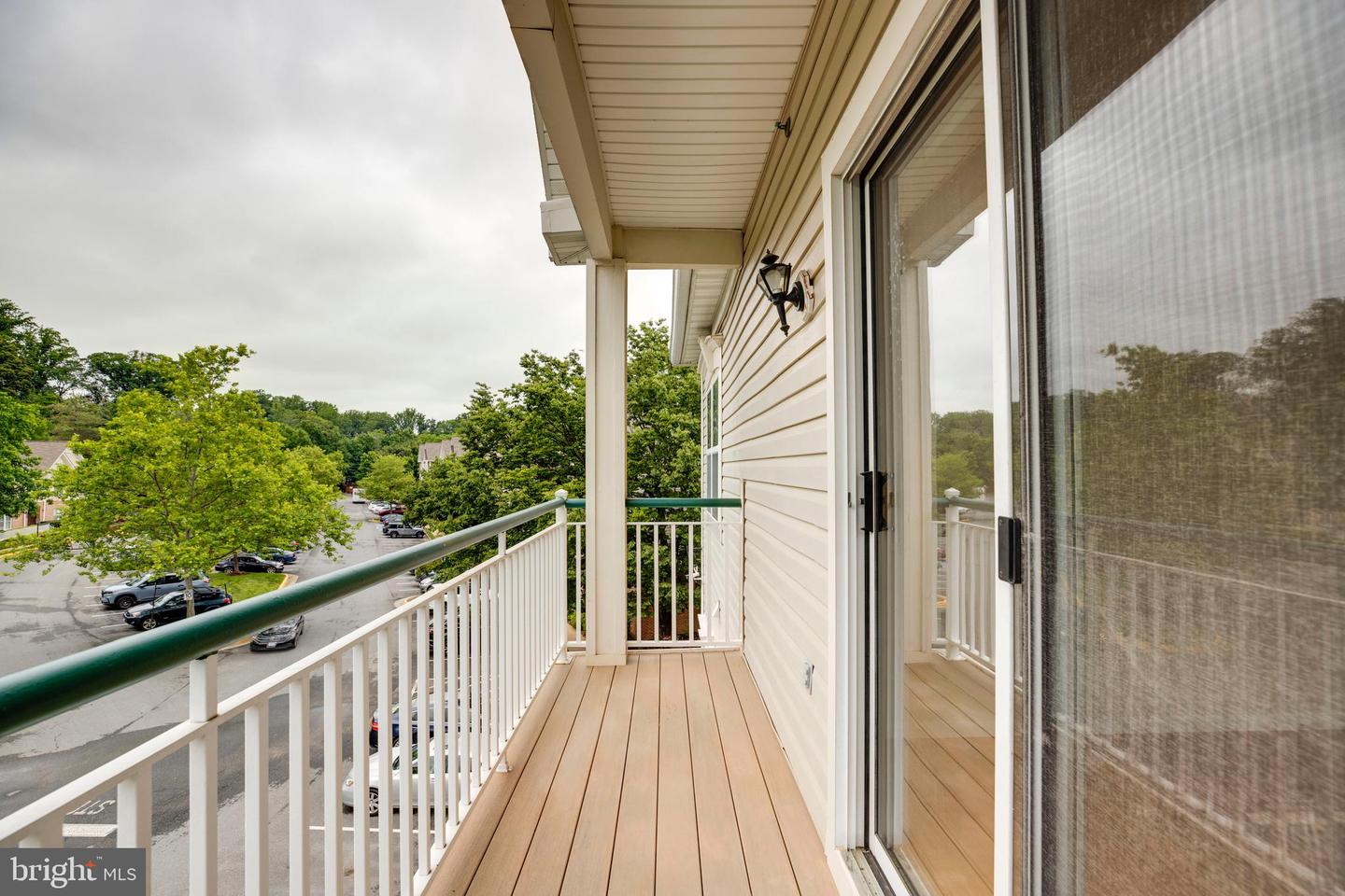 6549 GRANGE LN #401, ALEXANDRIA, Virginia 22315, 2 Bedrooms Bedrooms, 2 Rooms Rooms,2 BathroomsBathrooms,Residential,For sale,6549 GRANGE LN #401,VAFX2244166 MLS # VAFX2244166