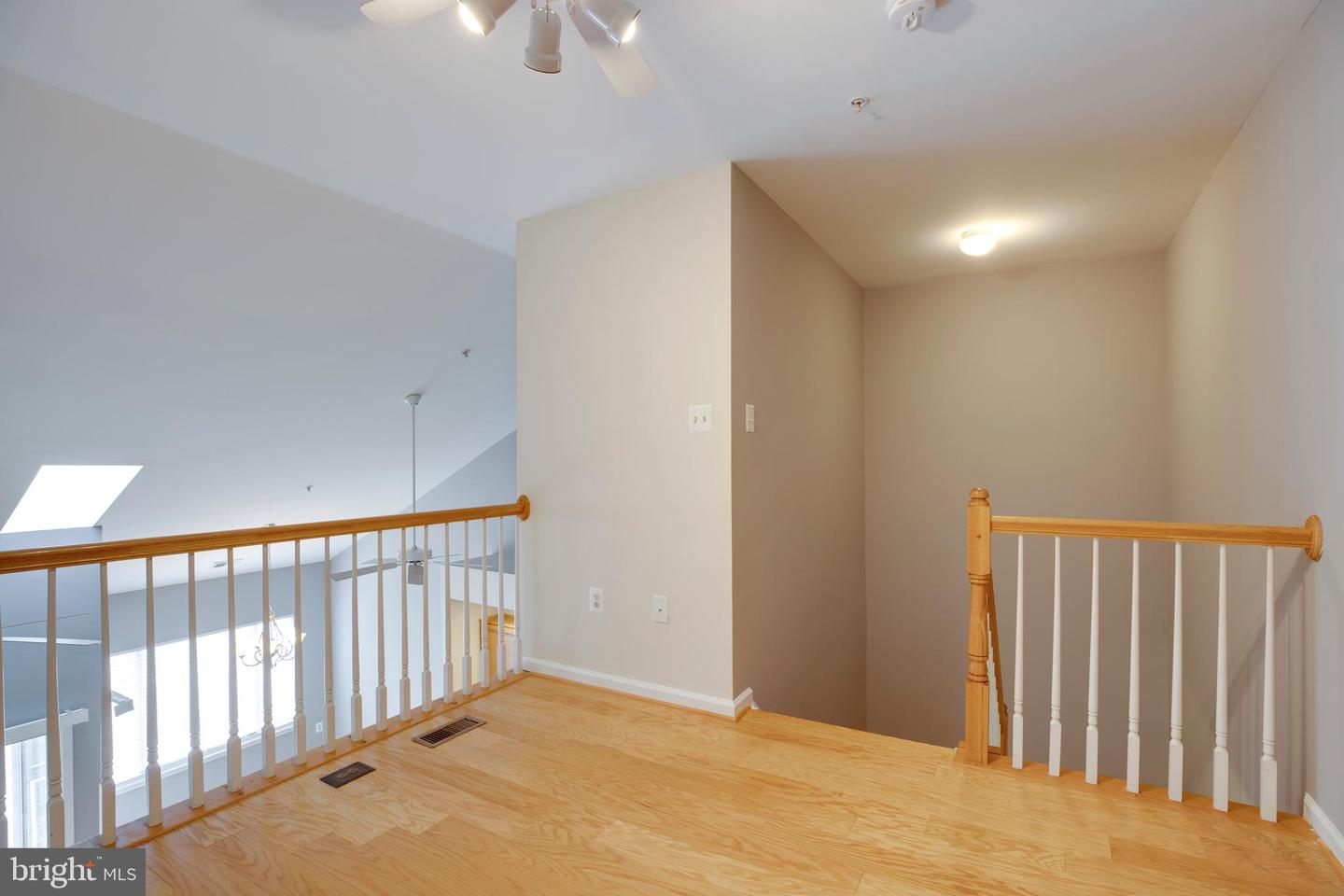 6549 GRANGE LN #401, ALEXANDRIA, Virginia 22315, 2 Bedrooms Bedrooms, 2 Rooms Rooms,2 BathroomsBathrooms,Residential,For sale,6549 GRANGE LN #401,VAFX2244166 MLS # VAFX2244166