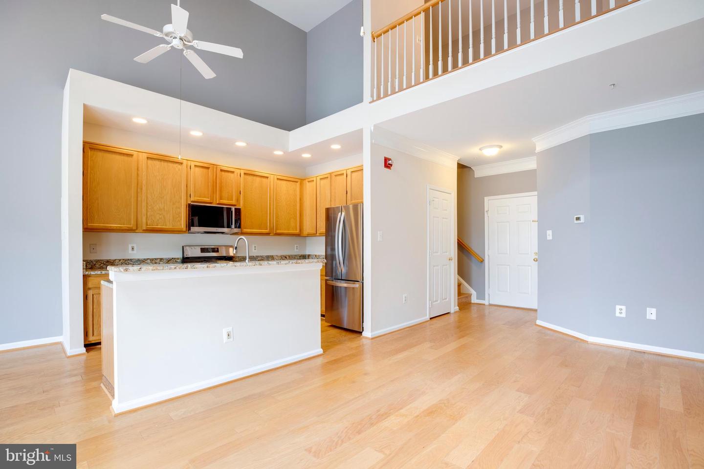 6549 GRANGE LN #401, ALEXANDRIA, Virginia 22315, 2 Bedrooms Bedrooms, 2 Rooms Rooms,2 BathroomsBathrooms,Residential,For sale,6549 GRANGE LN #401,VAFX2244166 MLS # VAFX2244166