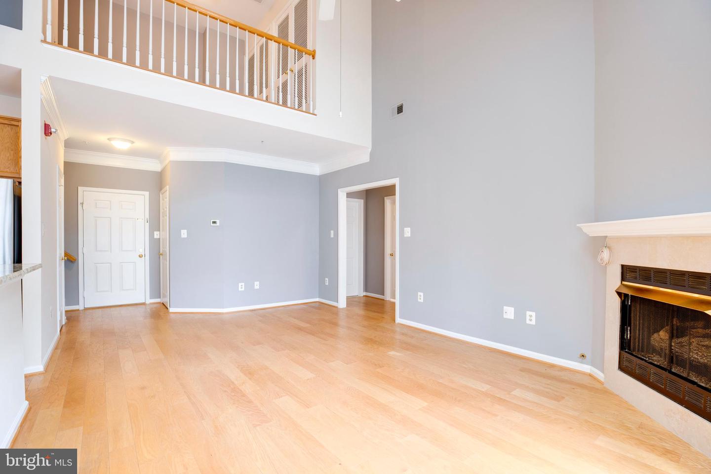 6549 GRANGE LN #401, ALEXANDRIA, Virginia 22315, 2 Bedrooms Bedrooms, 2 Rooms Rooms,2 BathroomsBathrooms,Residential,For sale,6549 GRANGE LN #401,VAFX2244166 MLS # VAFX2244166