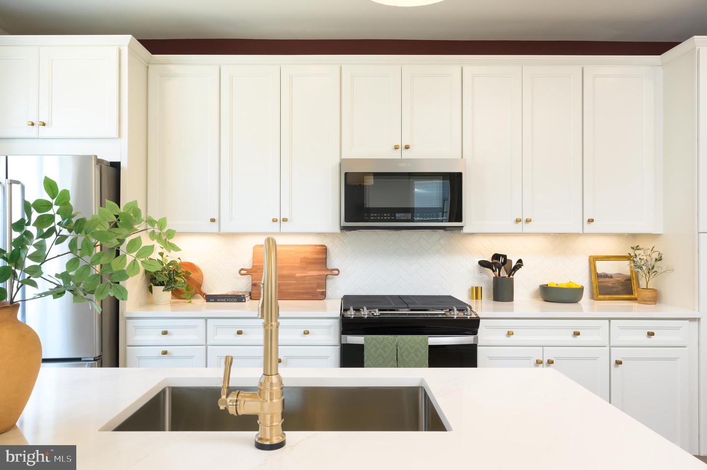 116 PEPPERELL ST, ALEXANDRIA, Virginia 22304, 3 Bedrooms Bedrooms, ,2 BathroomsBathrooms,Residential,For sale,116 PEPPERELL ST,VAAX2045934 MLS # VAAX2045934