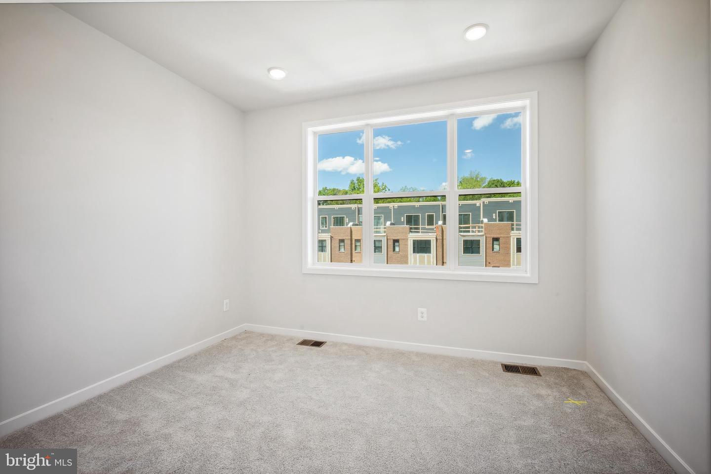 116 PEPPERELL ST, ALEXANDRIA, Virginia 22304, 3 Bedrooms Bedrooms, ,2 BathroomsBathrooms,Residential,For sale,116 PEPPERELL ST,VAAX2045934 MLS # VAAX2045934
