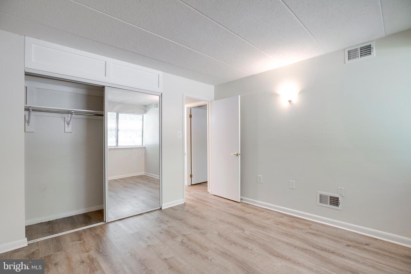 2106 GREEN WATCH WAY #101, RESTON, Virginia 20191, 2 Bedrooms Bedrooms, ,2 BathroomsBathrooms,Residential,For sale,2106 GREEN WATCH WAY #101,VAFX2245048 MLS # VAFX2245048