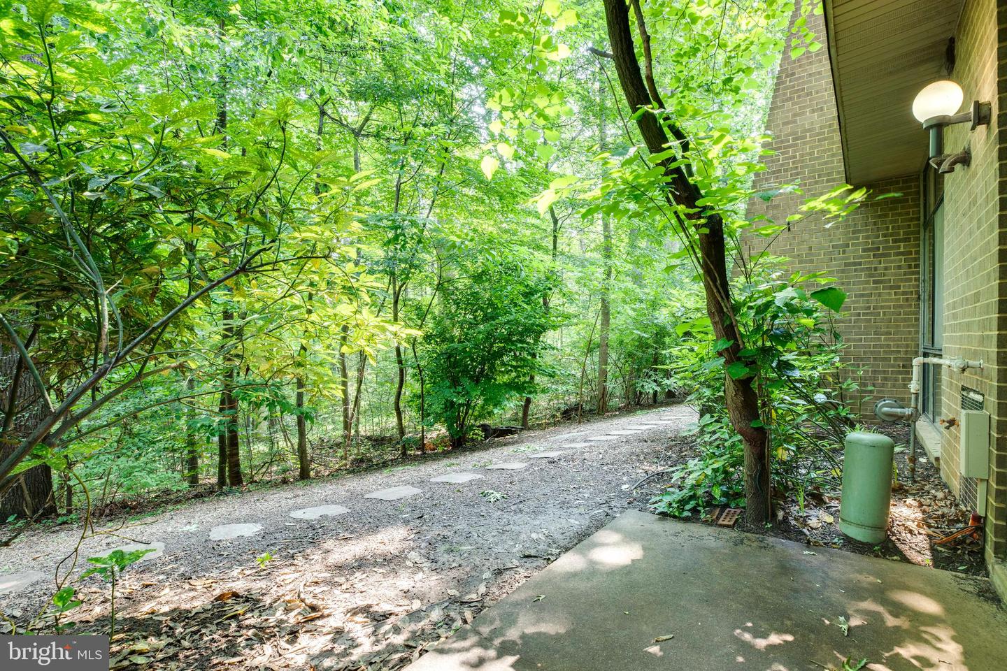 2106 GREEN WATCH WAY #101, RESTON, Virginia 20191, 2 Bedrooms Bedrooms, ,2 BathroomsBathrooms,Residential,For sale,2106 GREEN WATCH WAY #101,VAFX2245048 MLS # VAFX2245048