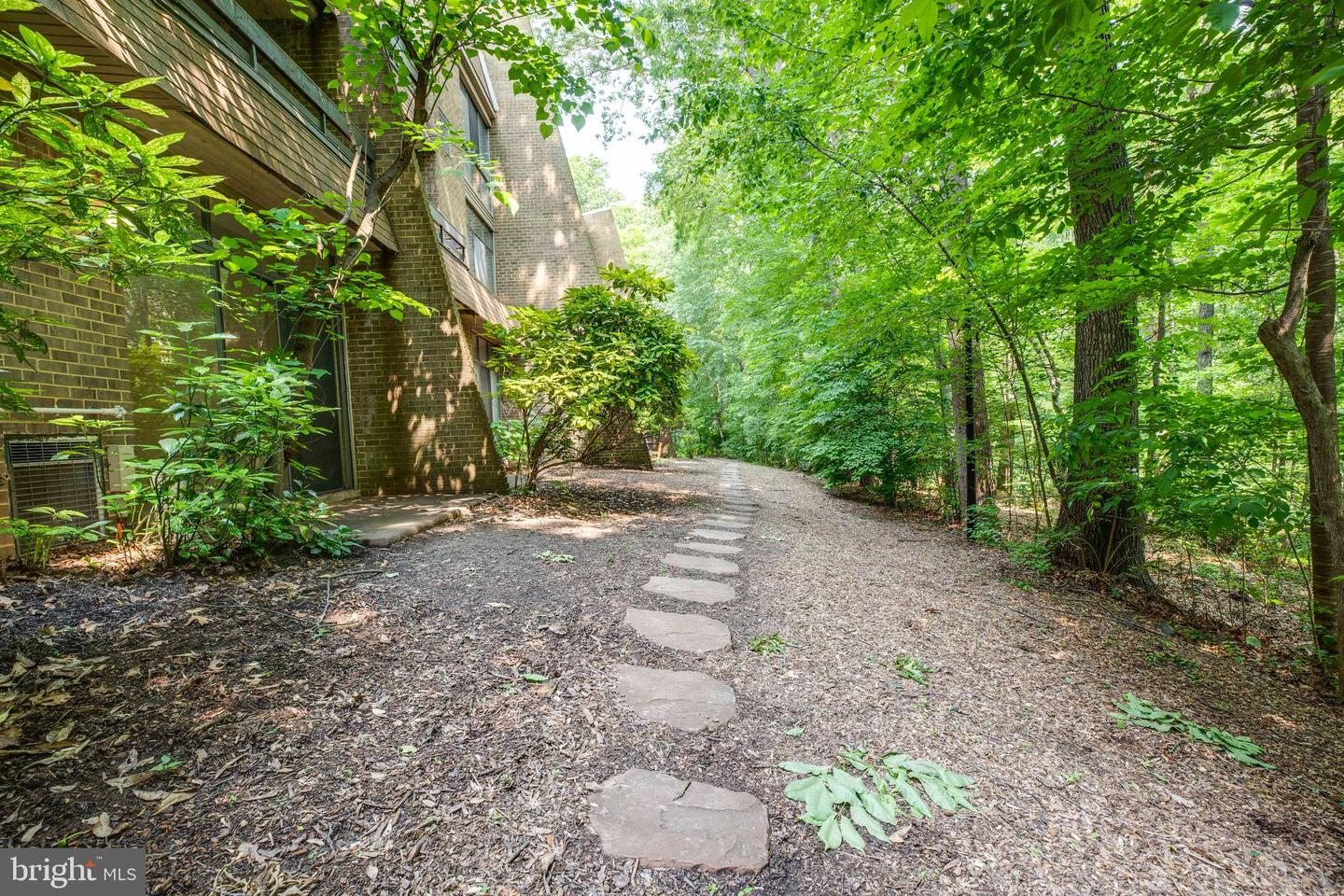 2106 GREEN WATCH WAY #101, RESTON, Virginia 20191, 2 Bedrooms Bedrooms, ,2 BathroomsBathrooms,Residential,For sale,2106 GREEN WATCH WAY #101,VAFX2245048 MLS # VAFX2245048