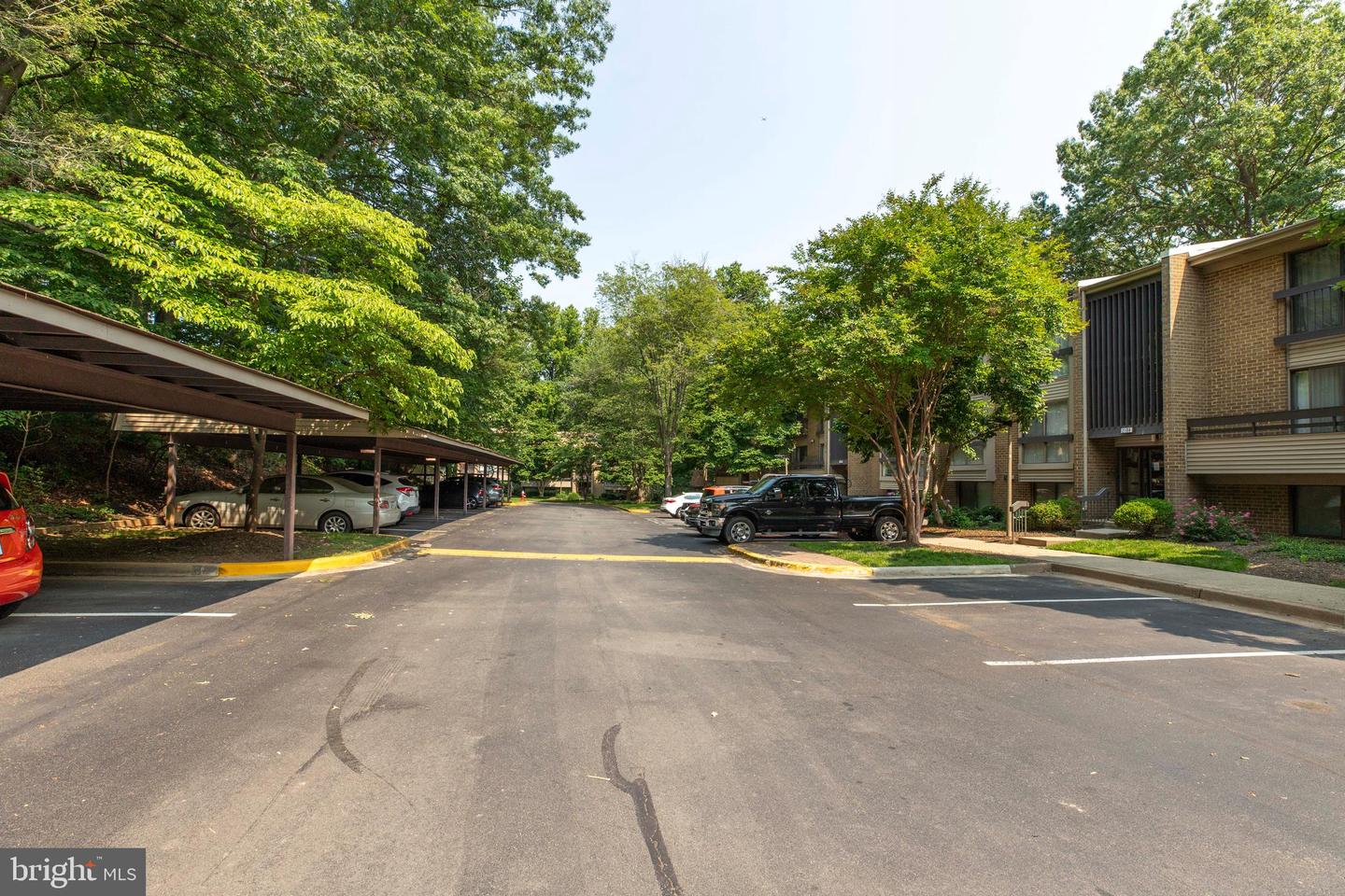 2106 GREEN WATCH WAY #101, RESTON, Virginia 20191, 2 Bedrooms Bedrooms, ,2 BathroomsBathrooms,Residential,For sale,2106 GREEN WATCH WAY #101,VAFX2245048 MLS # VAFX2245048