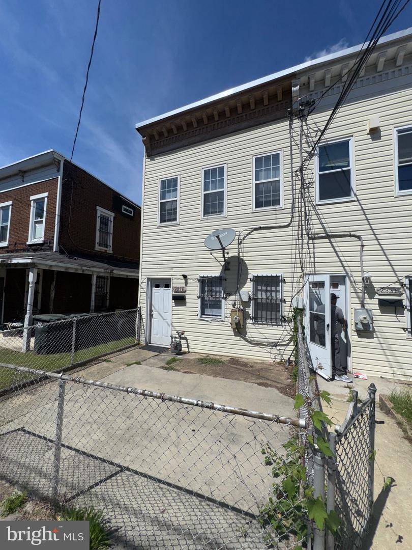 2328 NICHOLSON ST SE, WASHINGTON, District Of Columbia 20020, 3 Bedrooms Bedrooms, ,2 BathroomsBathrooms,Residential,For sale,2328 NICHOLSON ST SE,DCDC2203864 MLS # DCDC2203864