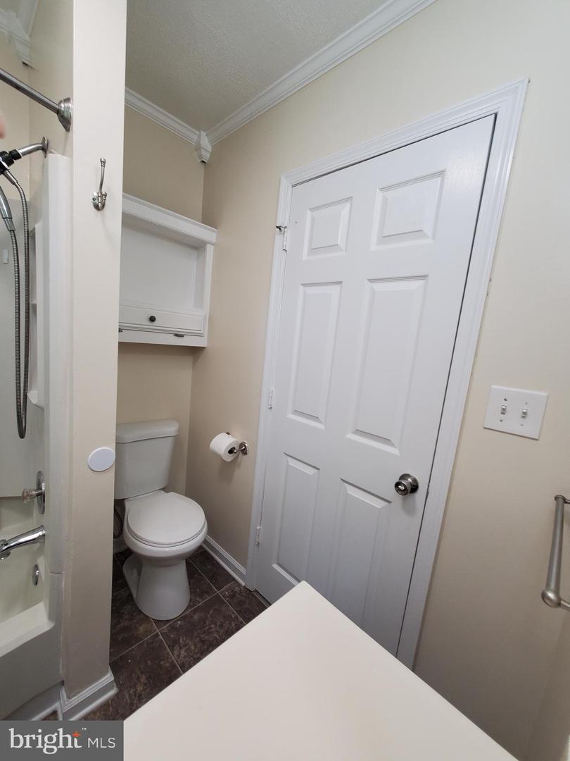 946 FRANKLIN ST, WINCHESTER, Virginia 22601, 3 Bedrooms Bedrooms, 7 Rooms Rooms,1 BathroomBathrooms,Residential,For sale,946 FRANKLIN ST,VAWI2007900 MLS # VAWI2007900