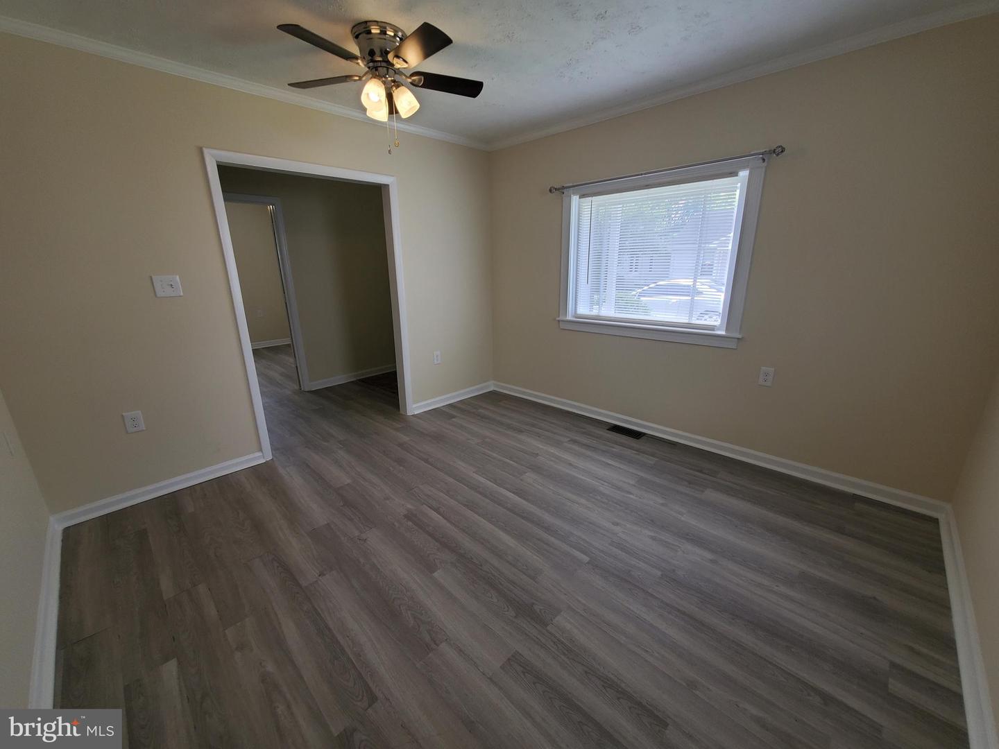 946 FRANKLIN ST, WINCHESTER, Virginia 22601, 3 Bedrooms Bedrooms, 7 Rooms Rooms,1 BathroomBathrooms,Residential,For sale,946 FRANKLIN ST,VAWI2007900 MLS # VAWI2007900