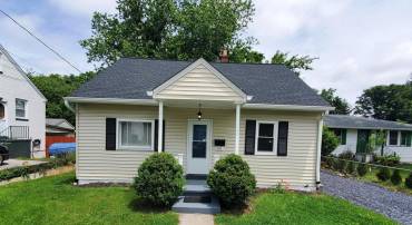 946 FRANKLIN ST, WINCHESTER, Virginia 22601, 3 Bedrooms Bedrooms, 7 Rooms Rooms,1 BathroomBathrooms,Residential,For sale,946 FRANKLIN ST,VAWI2007900 MLS # VAWI2007900