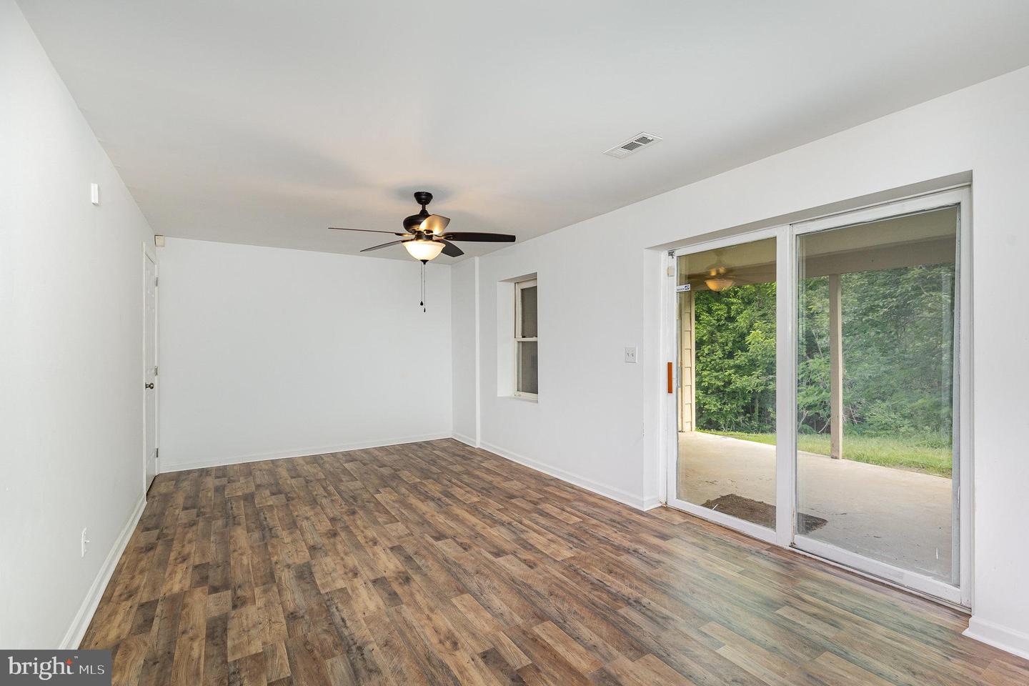 242 OVERLOOK CT, FREDERICKSBURG, Virginia 22405, 3 Bedrooms Bedrooms, ,2 BathroomsBathrooms,Residential,For sale,242 OVERLOOK CT,VAST2039468 MLS # VAST2039468