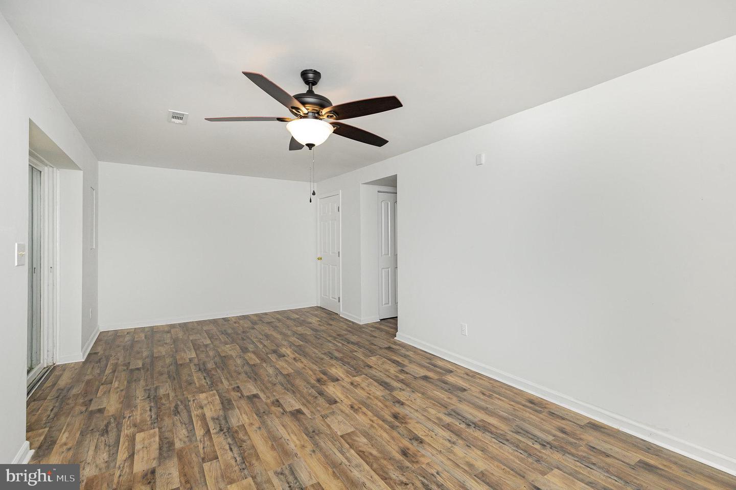 242 OVERLOOK CT, FREDERICKSBURG, Virginia 22405, 3 Bedrooms Bedrooms, ,2 BathroomsBathrooms,Residential,For sale,242 OVERLOOK CT,VAST2039468 MLS # VAST2039468