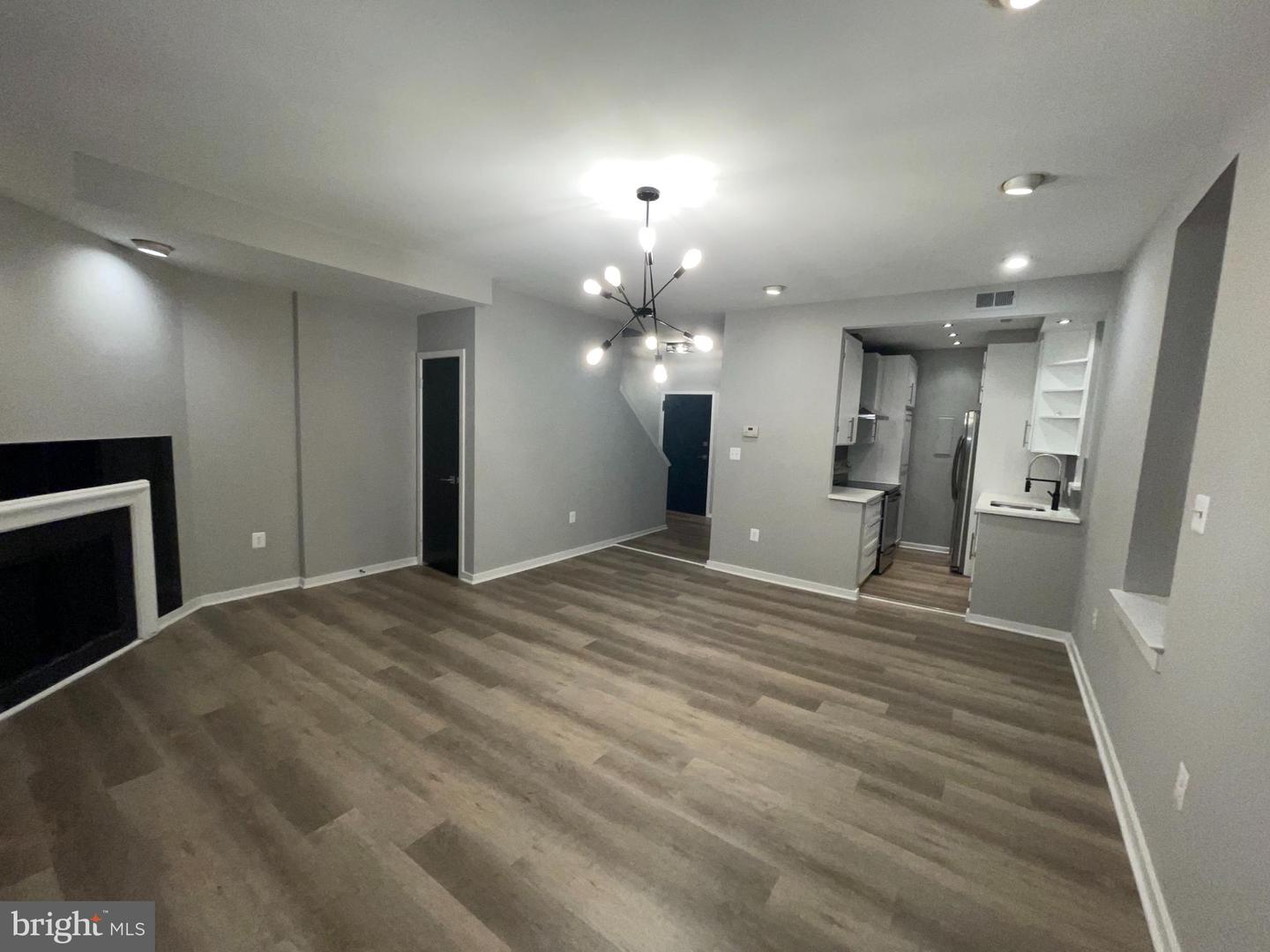 1742 U ST NW #203, WASHINGTON, District Of Columbia 20009, 2 Bedrooms Bedrooms, ,2 BathroomsBathrooms,Residential,For sale,1742 U ST NW #203,DCDC2204010 MLS # DCDC2204010