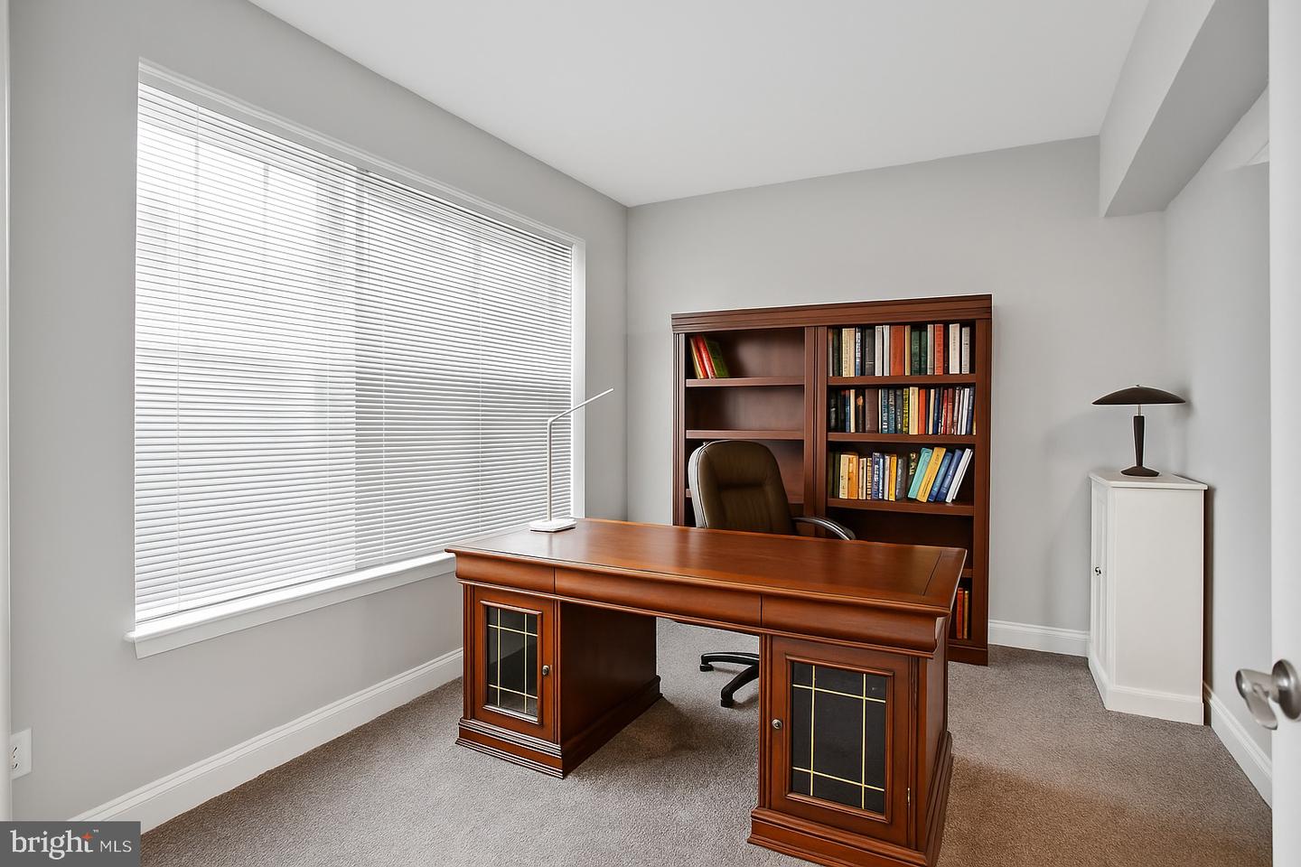 9204 CHARLESTON DR #201, MANASSAS, Virginia 20110, 2 Bedrooms Bedrooms, ,2 BathroomsBathrooms,Residential,For sale,9204 CHARLESTON DR #201,VAMN2008454 MLS # VAMN2008454