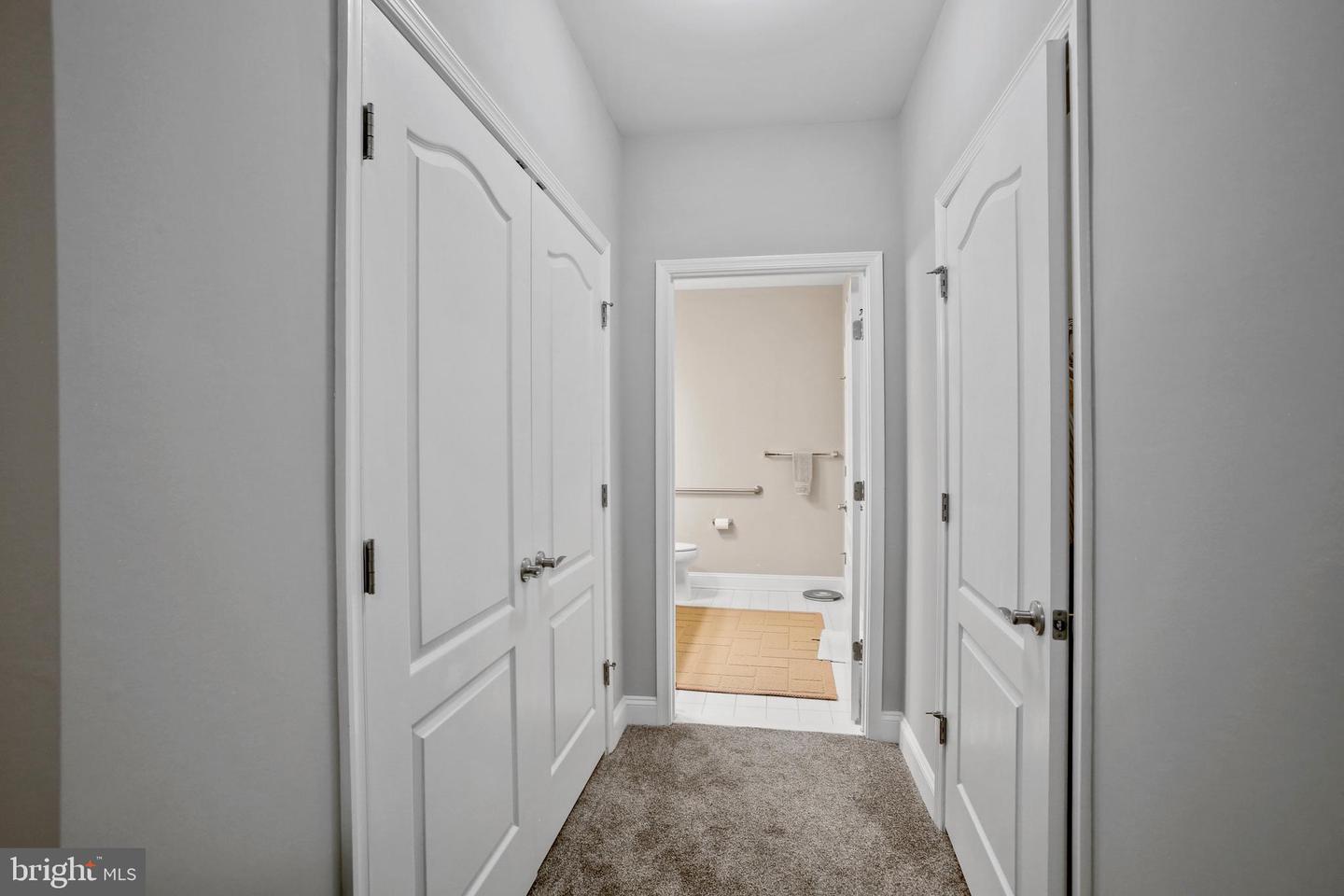 9204 CHARLESTON DR #201, MANASSAS, Virginia 20110, 2 Bedrooms Bedrooms, ,2 BathroomsBathrooms,Residential,For sale,9204 CHARLESTON DR #201,VAMN2008454 MLS # VAMN2008454