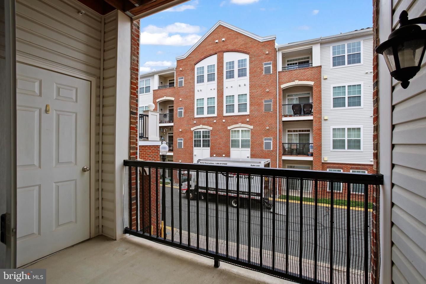 9204 CHARLESTON DR #201, MANASSAS, Virginia 20110, 2 Bedrooms Bedrooms, ,2 BathroomsBathrooms,Residential,For sale,9204 CHARLESTON DR #201,VAMN2008454 MLS # VAMN2008454