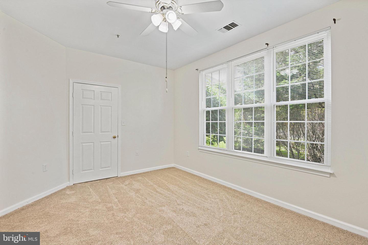 12901 ALTON SQ #102, HERNDON, Virginia 20170, 1 Bedroom Bedrooms, ,1 BathroomBathrooms,Residential,For sale,12901 ALTON SQ #102,VAFX2245360 MLS # VAFX2245360