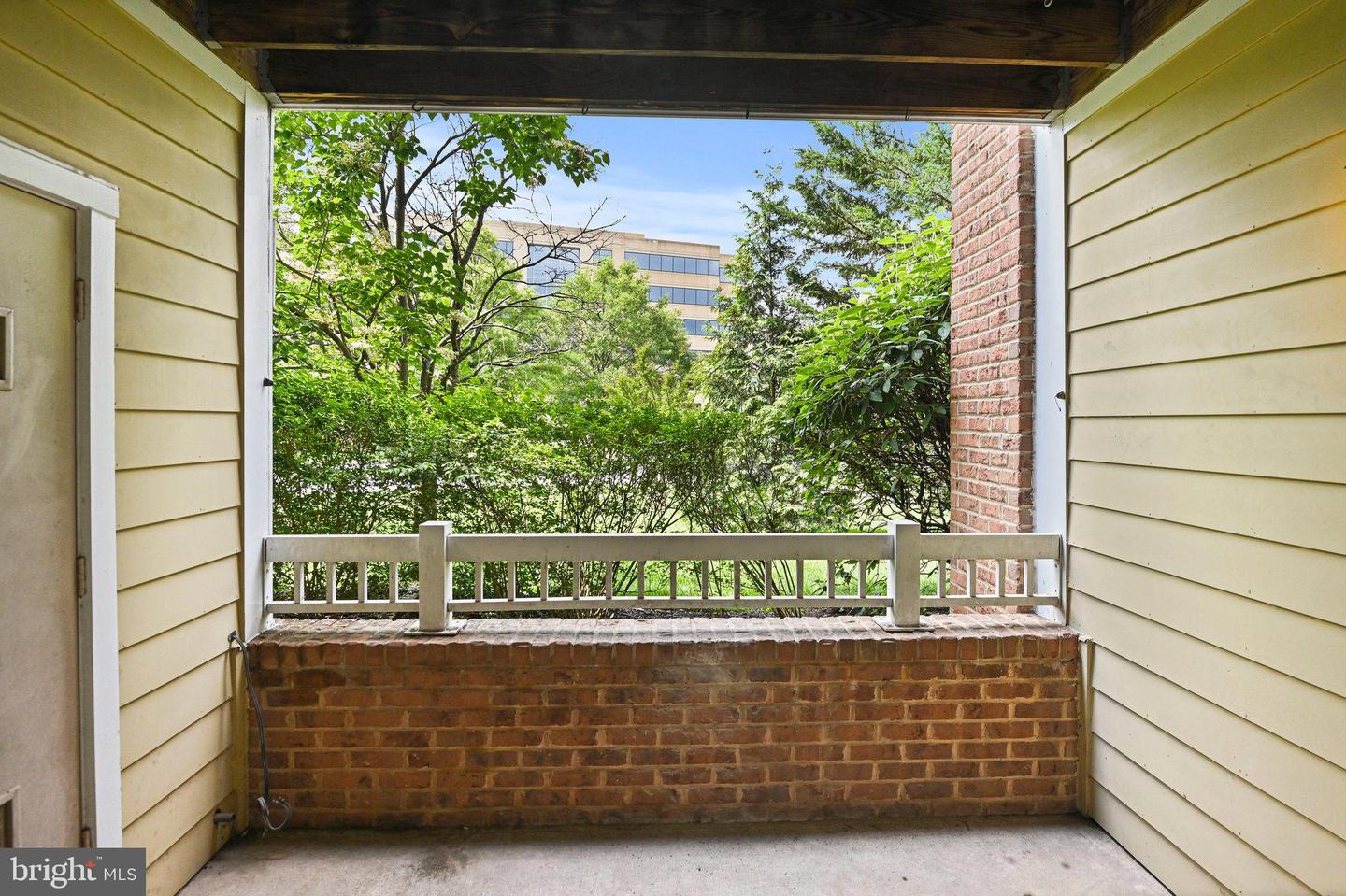 12901 ALTON SQ #102, HERNDON, Virginia 20170, 1 Bedroom Bedrooms, ,1 BathroomBathrooms,Residential,For sale,12901 ALTON SQ #102,VAFX2245360 MLS # VAFX2245360