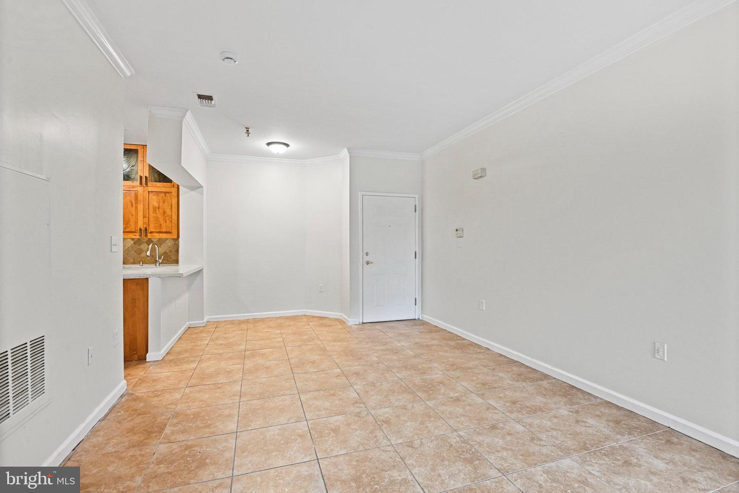 12901 ALTON SQ #102, HERNDON, Virginia 20170, 1 Bedroom Bedrooms, ,1 BathroomBathrooms,Residential,For sale,12901 ALTON SQ #102,VAFX2245360 MLS # VAFX2245360