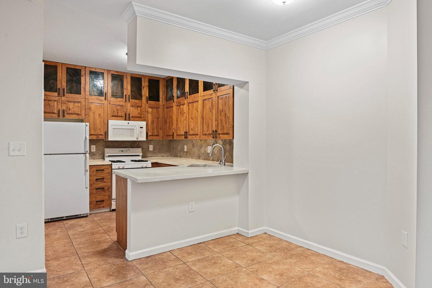 12901 ALTON SQ #102, HERNDON, Virginia 20170, 1 Bedroom Bedrooms, ,1 BathroomBathrooms,Residential,For sale,12901 ALTON SQ #102,VAFX2245360 MLS # VAFX2245360
