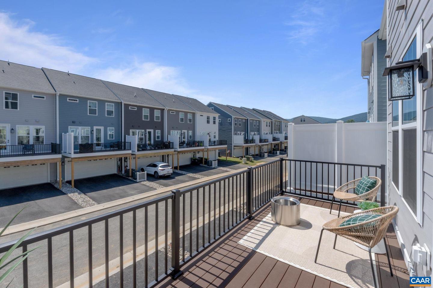 2209 WOODBURN RD, CHARLOTTESVILLE, Virginia 22901, 3 Bedrooms Bedrooms, ,2 BathroomsBathrooms,Residential,For sale,2209 WOODBURN RD,665359 MLS # 665359