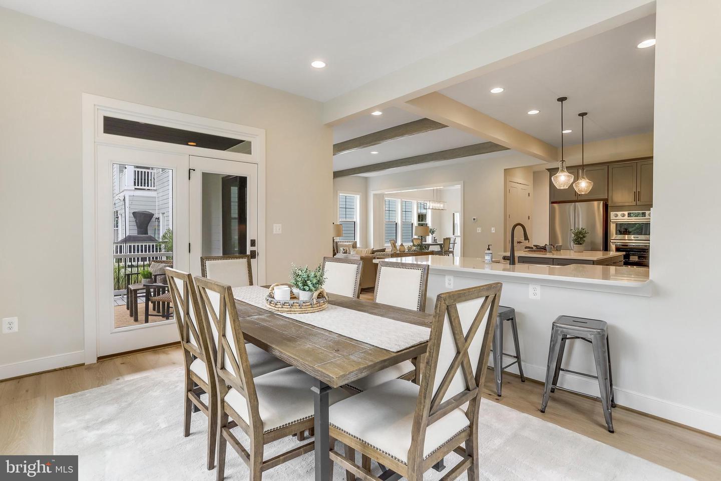 5809 2ND ST S, ARLINGTON, Virginia 22204, 5 Bedrooms Bedrooms, ,4 BathroomsBathrooms,Residential,For sale,5809 2ND ST S,VAAR2058708 MLS # VAAR2058708
