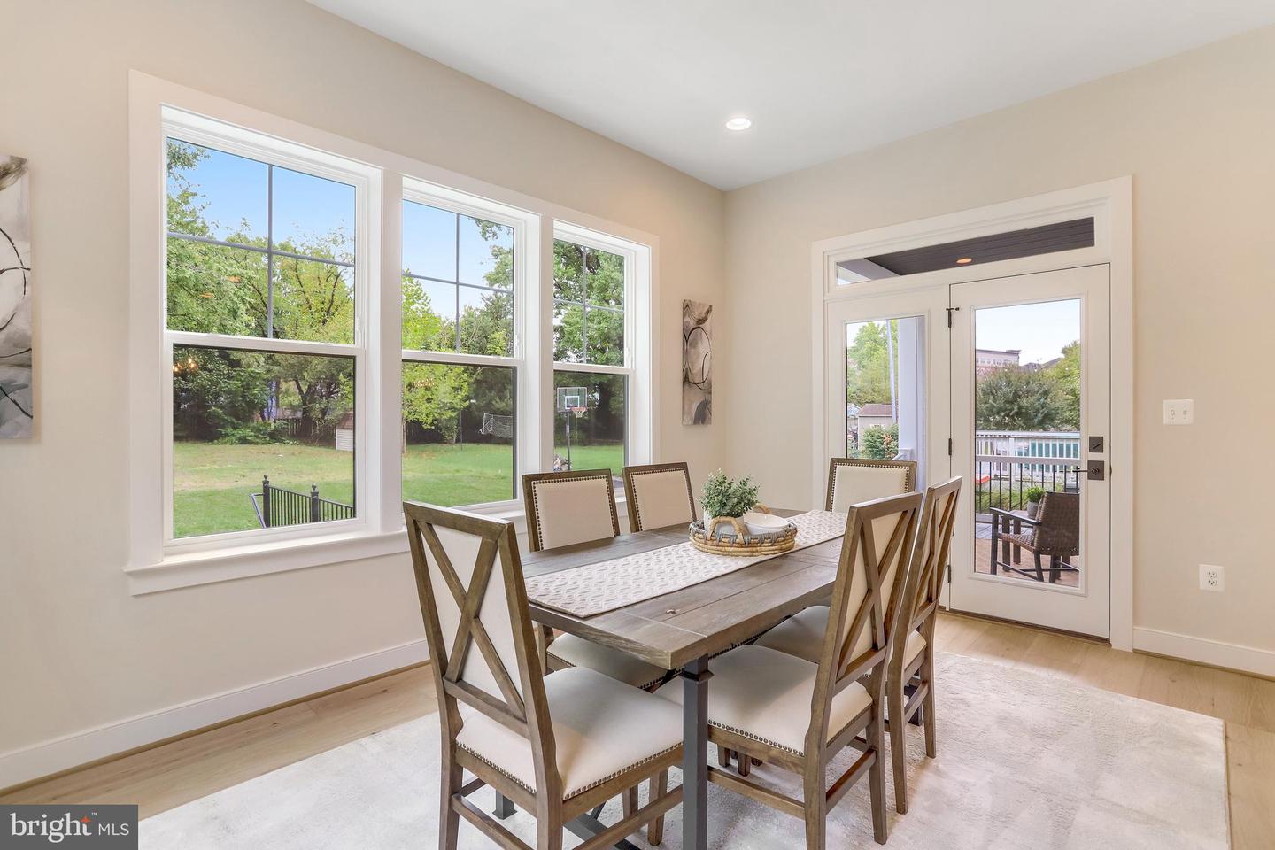 5809 2ND ST S, ARLINGTON, Virginia 22204, 5 Bedrooms Bedrooms, ,4 BathroomsBathrooms,Residential,For sale,5809 2ND ST S,VAAR2058708 MLS # VAAR2058708
