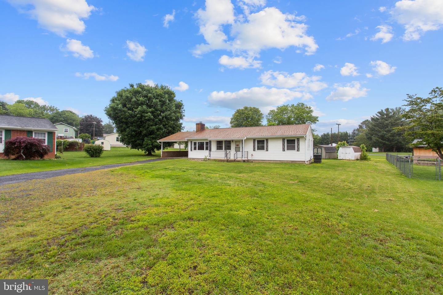241 WALNUT DR, TIMBERVILLE, Virginia 22853, 3 Bedrooms Bedrooms, ,1 BathroomBathrooms,Residential,For sale,241 WALNUT DR,VARO2002354 MLS # VARO2002354