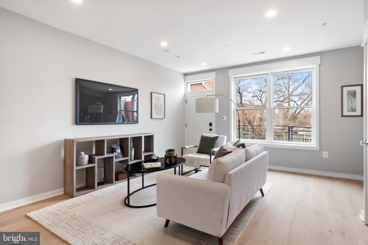 414 D ST SE #A, WASHINGTON, District Of Columbia 20003, 2 Bedrooms Bedrooms, ,2 BathroomsBathrooms,Residential,For sale,414 D ST SE #A,DCDC2204108 MLS # DCDC2204108