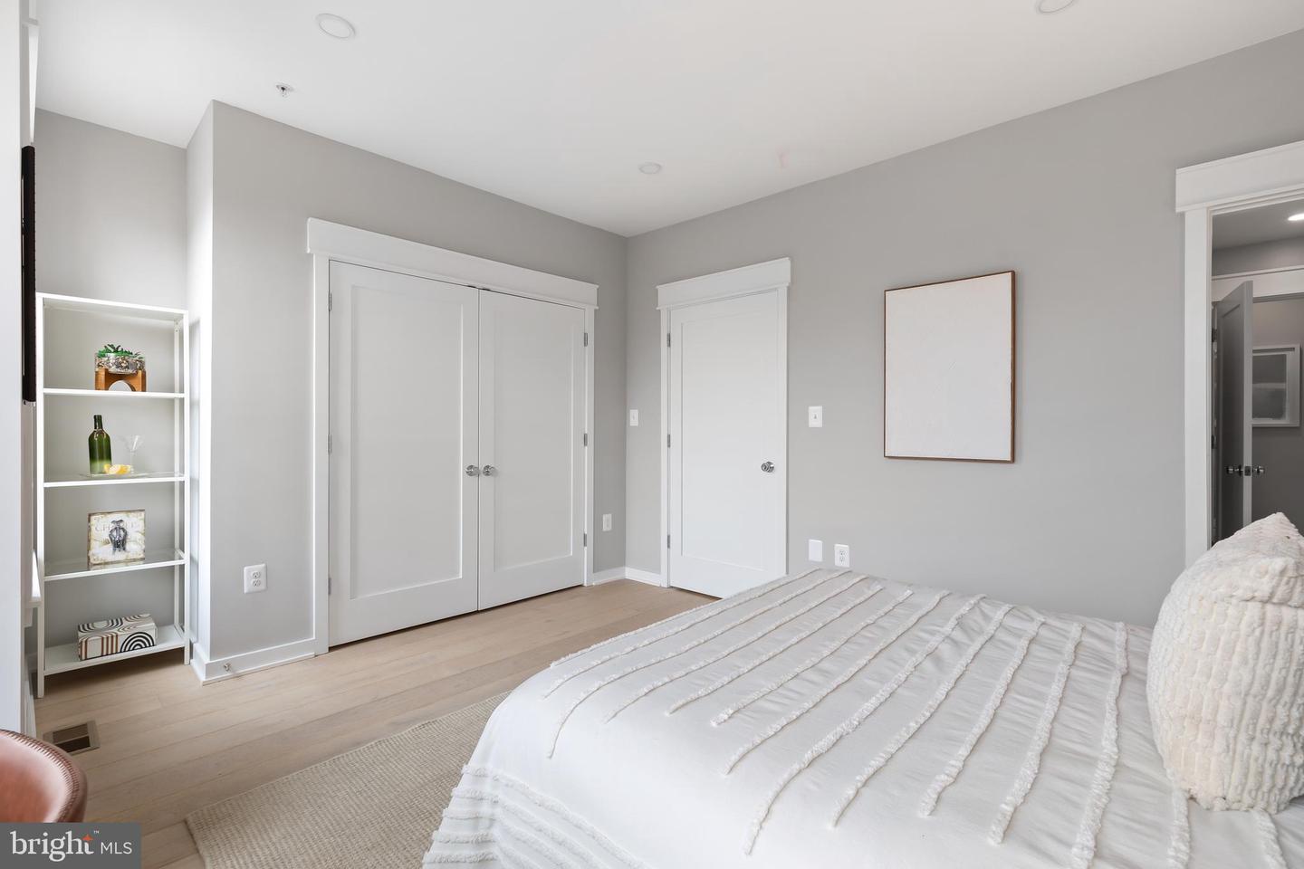 414 D ST SE #A, WASHINGTON, District Of Columbia 20003, 2 Bedrooms Bedrooms, ,2 BathroomsBathrooms,Residential,For sale,414 D ST SE #A,DCDC2204108 MLS # DCDC2204108
