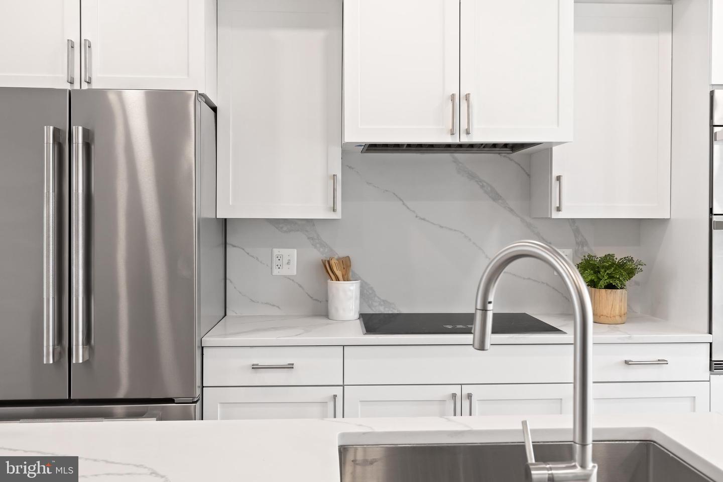 414 D ST SE #A, WASHINGTON, District Of Columbia 20003, 2 Bedrooms Bedrooms, ,2 BathroomsBathrooms,Residential,For sale,414 D ST SE #A,DCDC2204108 MLS # DCDC2204108
