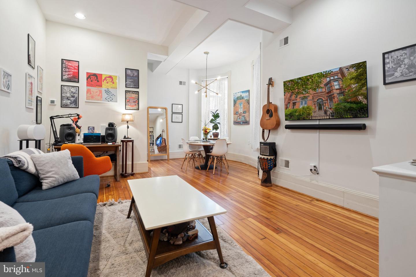 408 SEWARD SQ SE #5, WASHINGTON, District Of Columbia 20003, 1 Bedroom Bedrooms, ,1 BathroomBathrooms,Residential,For sale,408 SEWARD SQ SE #5,DCDC2204116 MLS # DCDC2204116