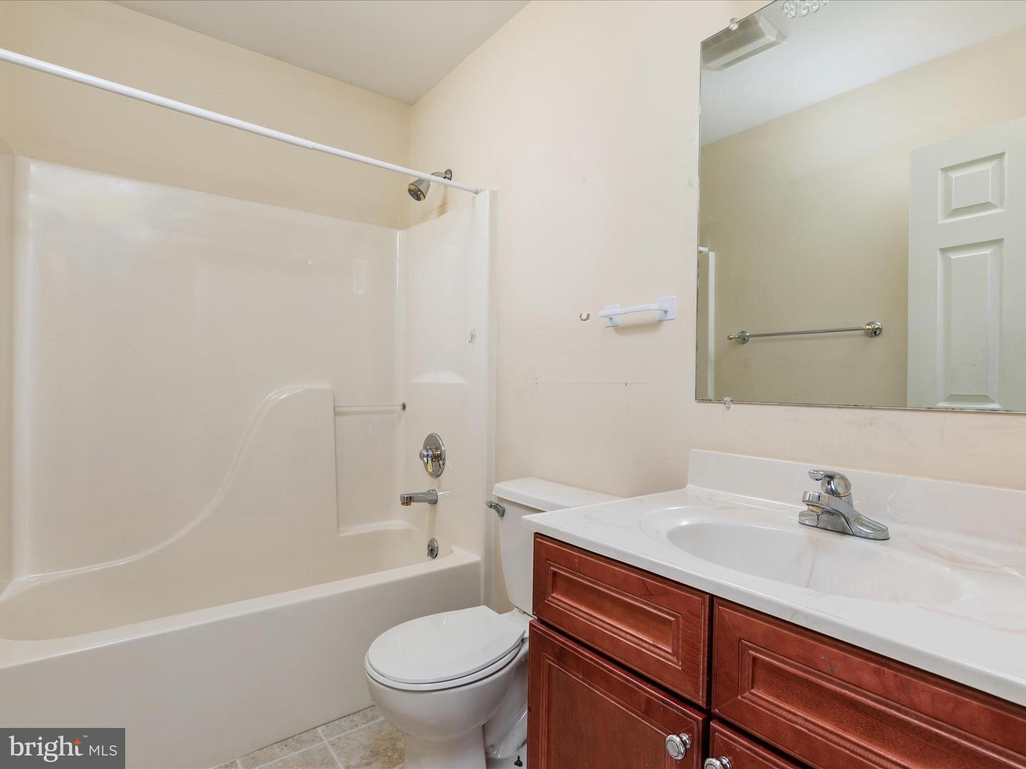 516 S WATER ST, WOODSTOCK, Virginia 22664, 2 Bedrooms Bedrooms, ,2 BathroomsBathrooms,Residential,For sale,516 S WATER ST,VASH2011644 MLS # VASH2011644