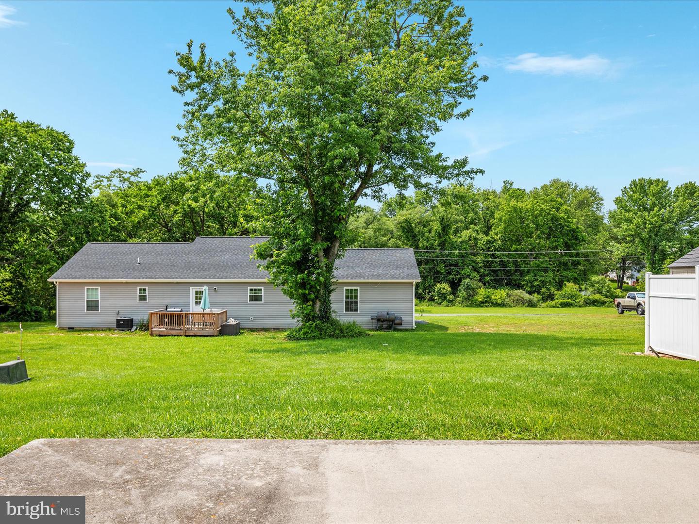 516 S WATER ST, WOODSTOCK, Virginia 22664, 2 Bedrooms Bedrooms, ,2 BathroomsBathrooms,Residential,For sale,516 S WATER ST,VASH2011644 MLS # VASH2011644