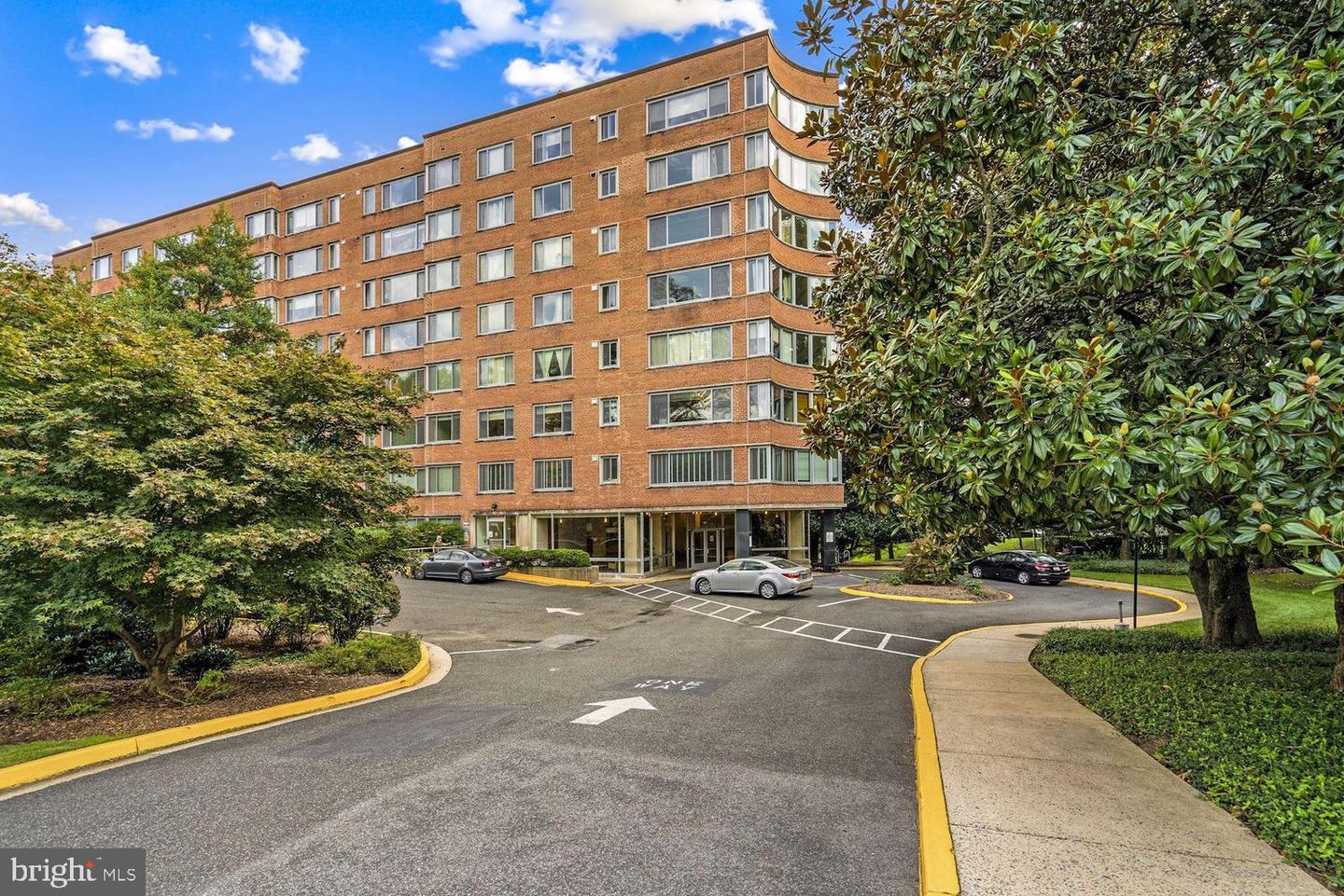 4200 CATHEDRAL AVE NW #1112A, WASHINGTON, District Of Columbia 20016, 2 Bedrooms Bedrooms, ,2 BathroomsBathrooms,Residential,For sale,4200 CATHEDRAL AVE NW #1112A,DCDC2204124 MLS # DCDC2204124