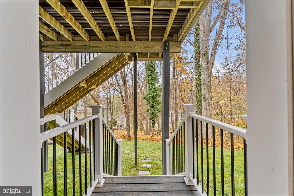 417 OVERLOOK DR, FRONT ROYAL, Virginia 22630, 3 Bedrooms Bedrooms, 7 Rooms Rooms,3 BathroomsBathrooms,Residential,For sale,417 OVERLOOK DR,VAWR2011378 MLS # VAWR2011378