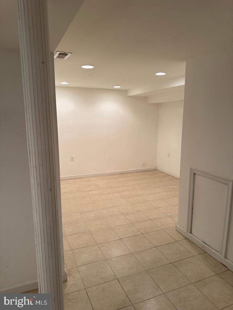 38 VARNUM ST NE, WASHINGTON, District Of Columbia 20011, 2 Bedrooms Bedrooms, ,3 BathroomsBathrooms,Residential,For sale,38 VARNUM ST NE,DCDC2204162 MLS # DCDC2204162