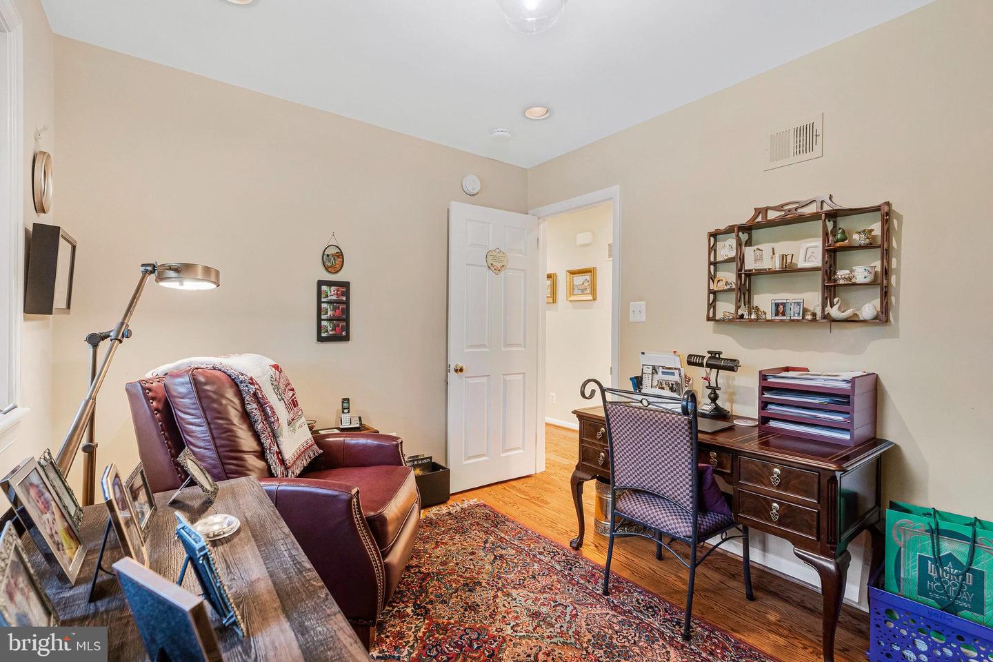 1504 WOODACRE DR, MCLEAN, Virginia 22101, 6 Bedrooms Bedrooms, ,3 BathroomsBathrooms,Residential,For sale,1504 WOODACRE DR,VAFX2192038 MLS # VAFX2192038