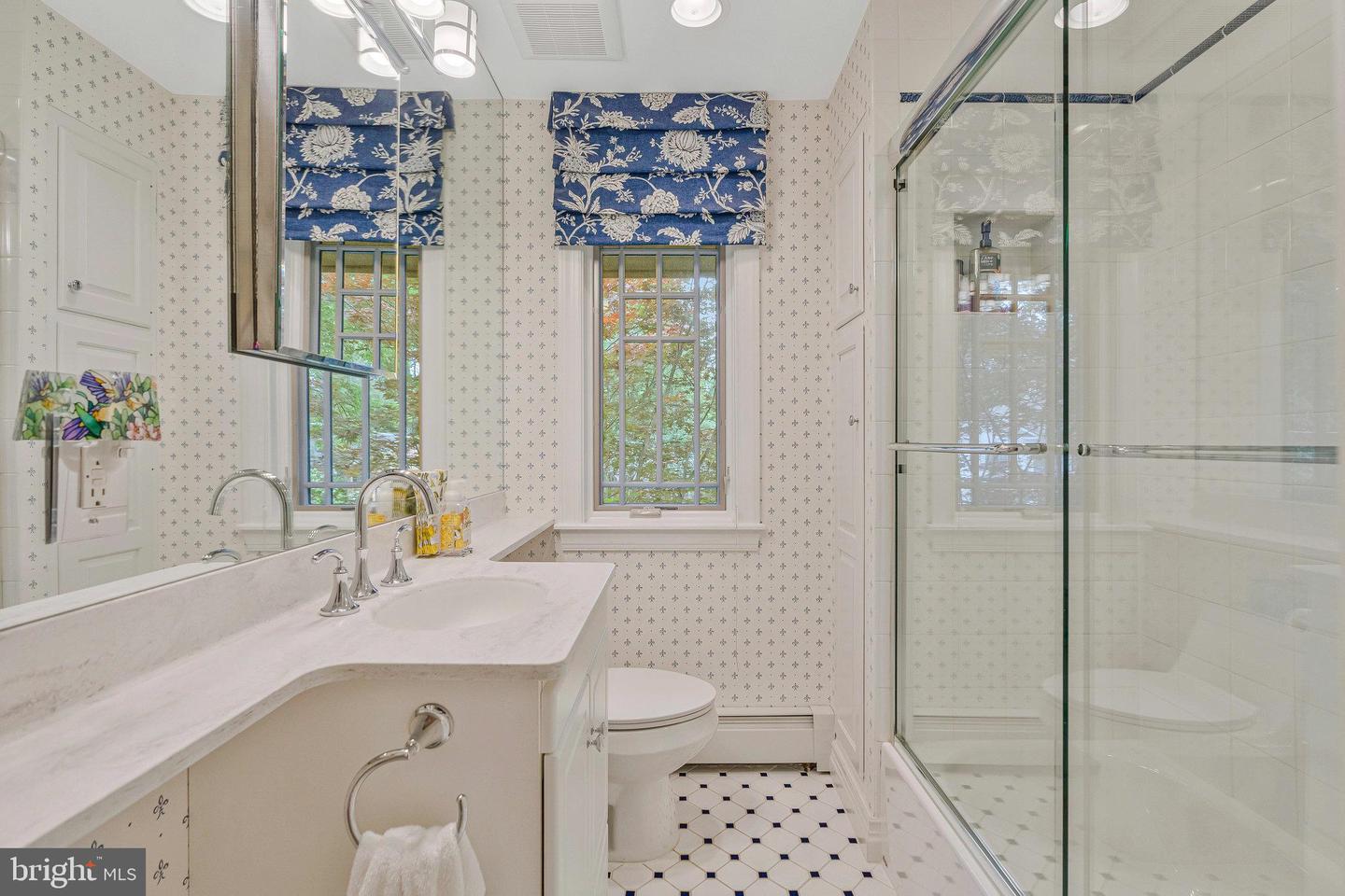 1504 WOODACRE DR, MCLEAN, Virginia 22101, 6 Bedrooms Bedrooms, ,3 BathroomsBathrooms,Residential,For sale,1504 WOODACRE DR,VAFX2192038 MLS # VAFX2192038