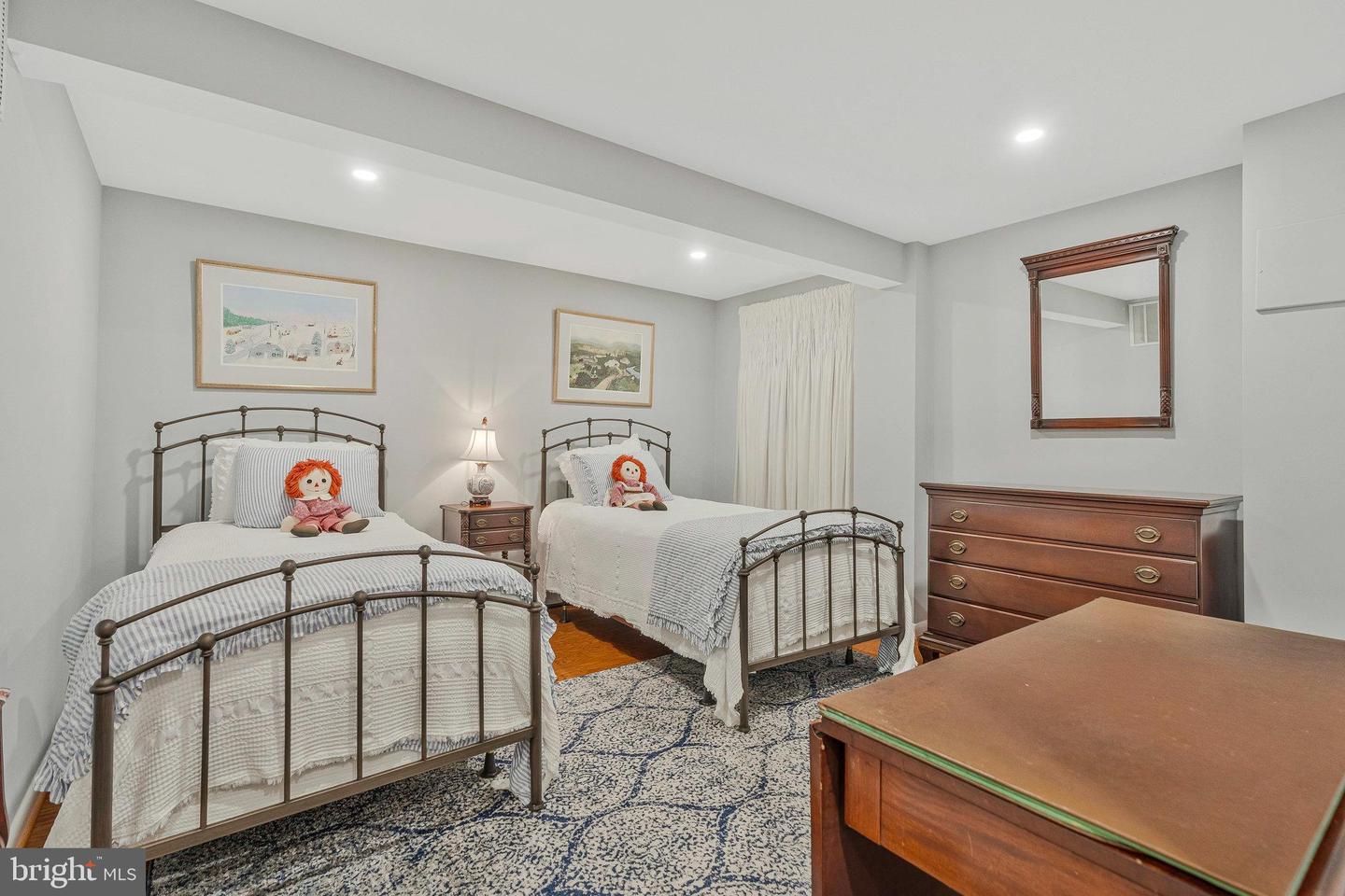 1504 WOODACRE DR, MCLEAN, Virginia 22101, 6 Bedrooms Bedrooms, ,3 BathroomsBathrooms,Residential,For sale,1504 WOODACRE DR,VAFX2192038 MLS # VAFX2192038