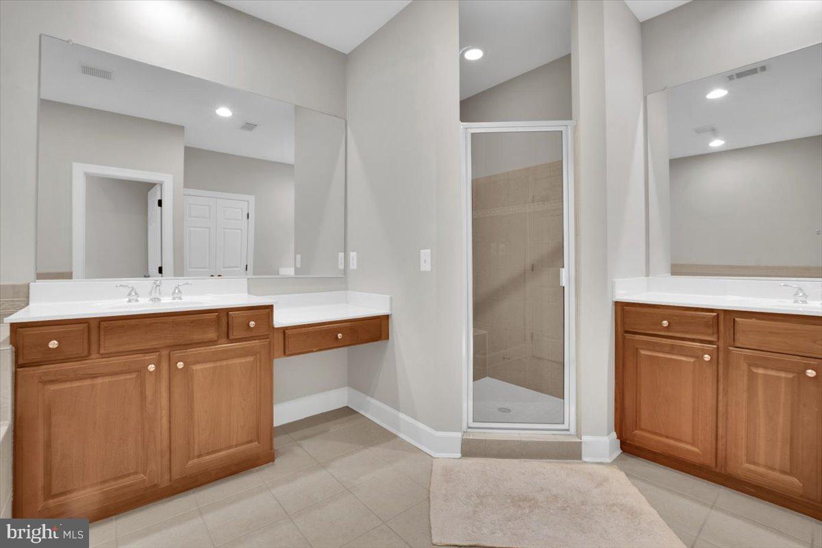 18263 MULLFIELD VILLAGE TER, LEESBURG, Virginia 20176, 4 Bedrooms Bedrooms, ,3 BathroomsBathrooms,Residential,For sale,18263 MULLFIELD VILLAGE TER,VALO2086736 MLS # VALO2086736